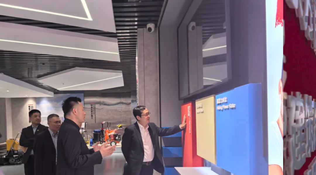 ecb0f3f2d9456200dfede5ec7c0192b3