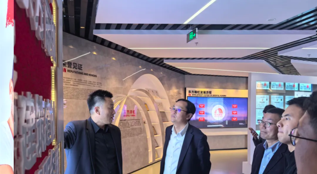 c2d203882b5c4a261a52323184e34f2d