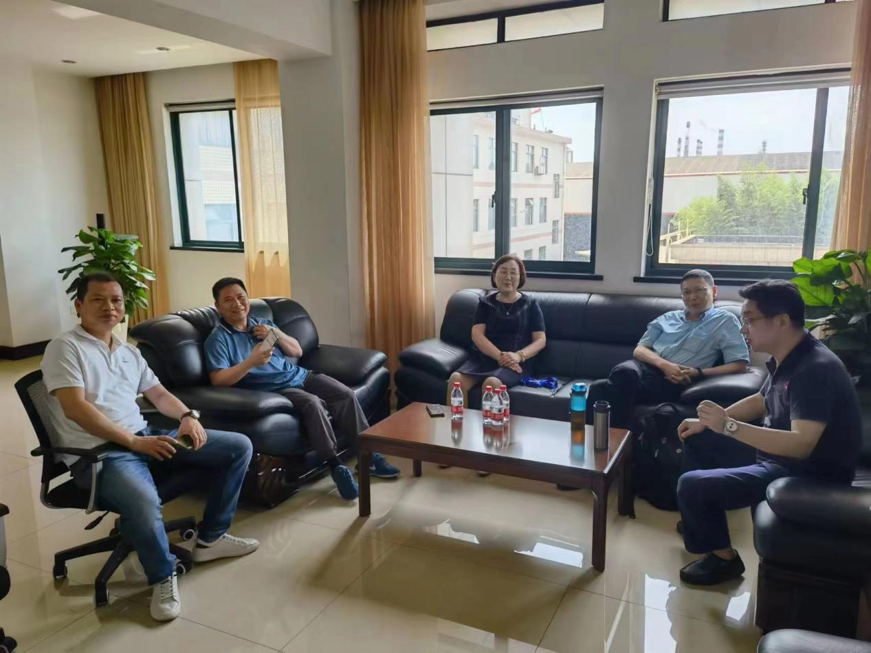 image001.jpg image001.jpg