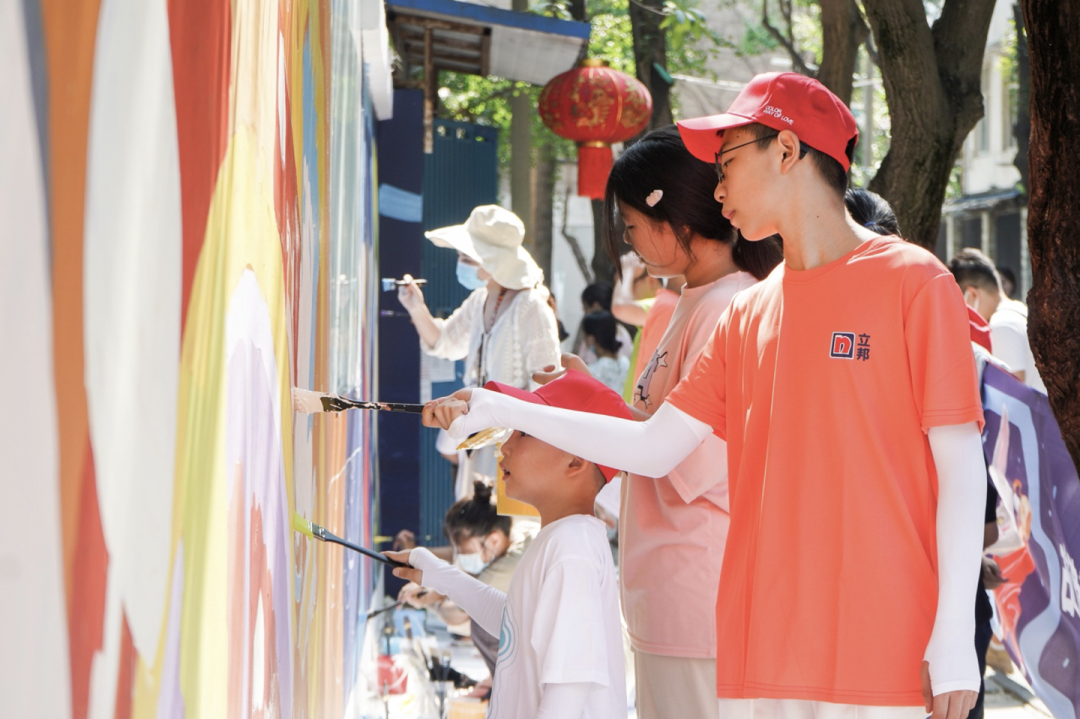 image005.png
