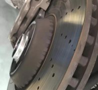 如何確定剎車片的耐高溫性能？